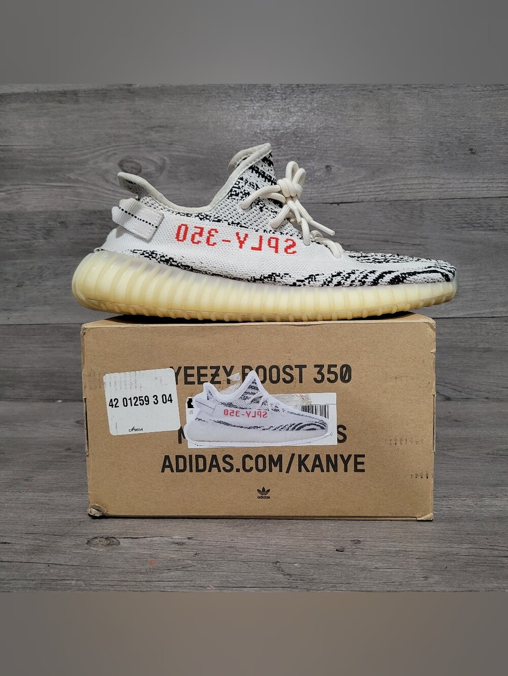 adidas Yeezy Boost 350 V2 Zebra Mens Size 11 Primeknit CP9654 2017
